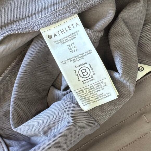 Athleta Headlands Hybrid Trek Mid Rise Jogger in Dust Violet Size 16 Tall - Picture 6 of 6